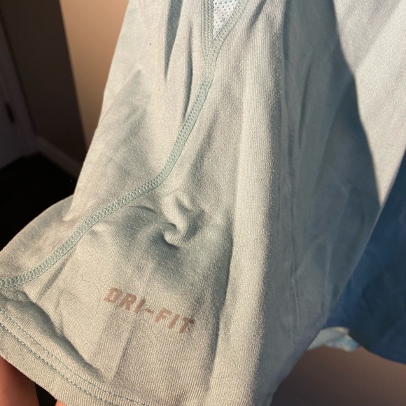 NIKE Blue Long Sleeve Athletic Top - Picture 3 of 4